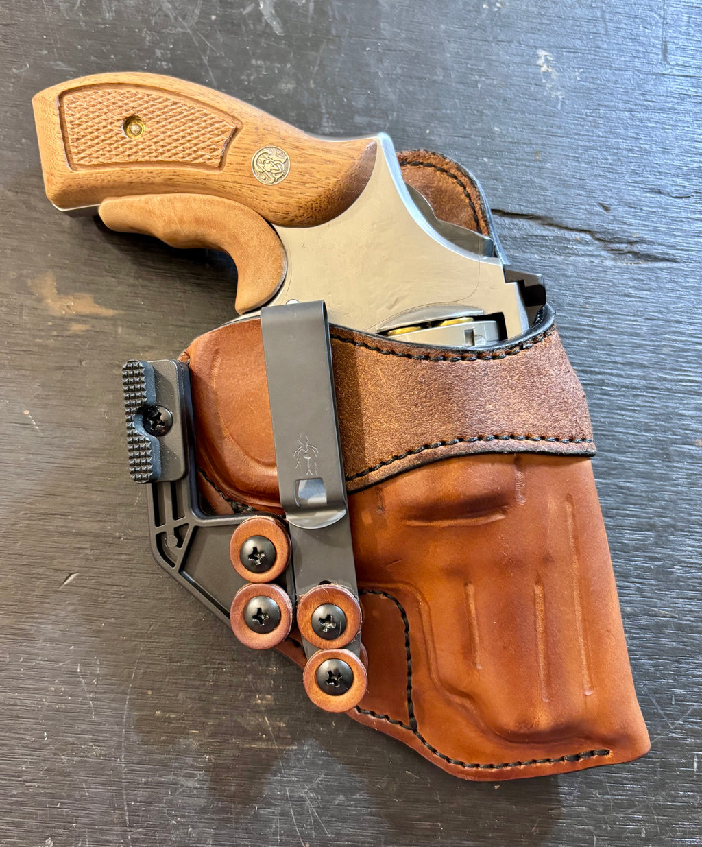 Trayce- Leather Snub Holster