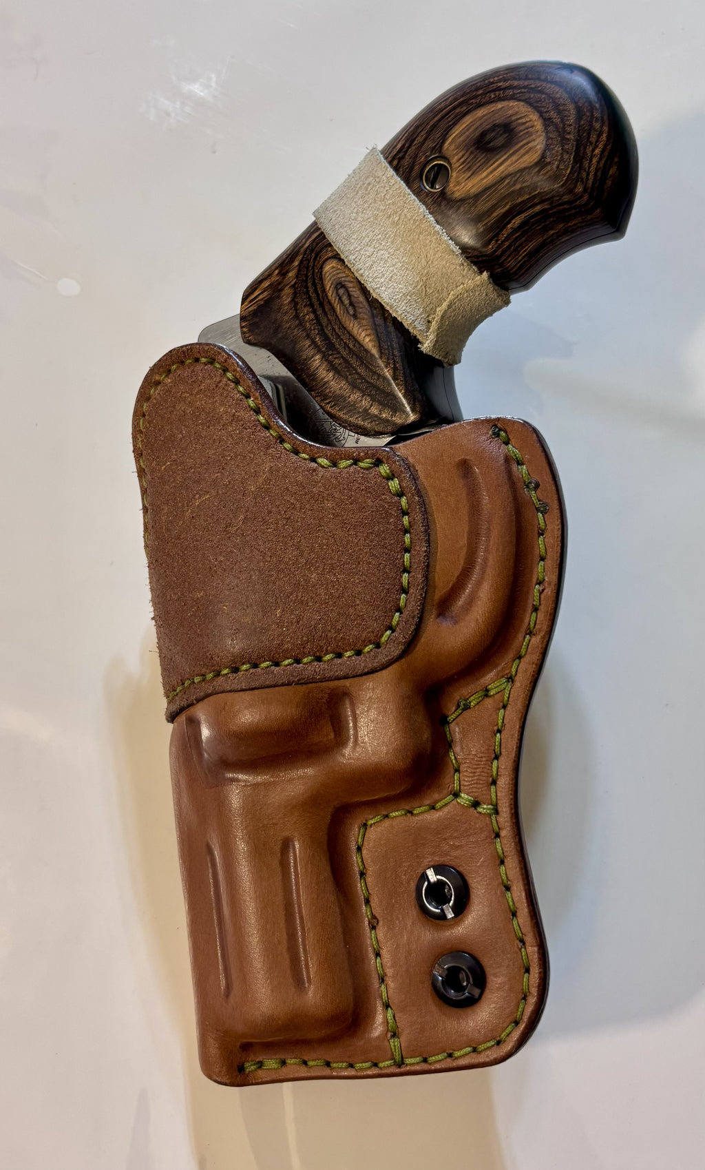 Trayce- Leather Snub Holster